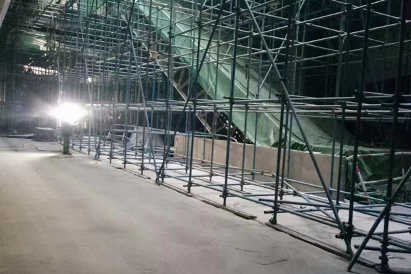 沈阳脚手架架体拆除工作流程：安全与效率并重的施工后期关键环节