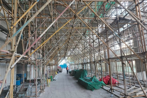 灵活应对各种工程需求：脚手架租赁带来的成本节约与施工便利，打造理想施工环境
